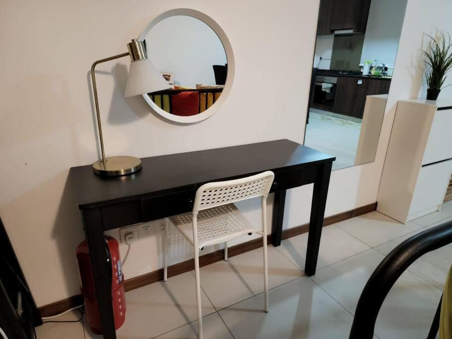 Deluxe Seaview Suite Twin Bed By The Only Bnb Tanjung Tokong 外观 照片