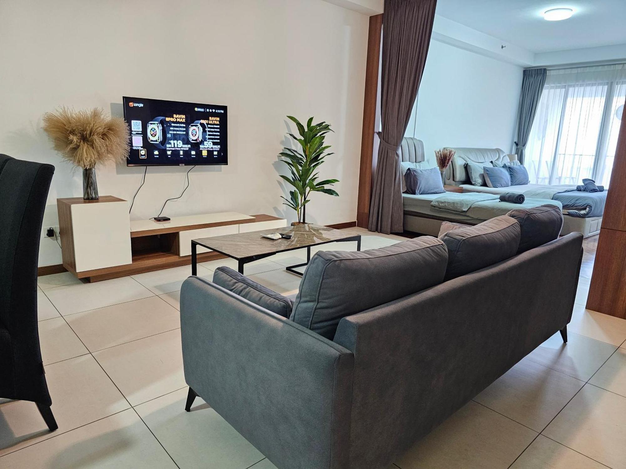 Deluxe Seaview Suite Twin Bed By The Only Bnb Tanjung Tokong 外观 照片