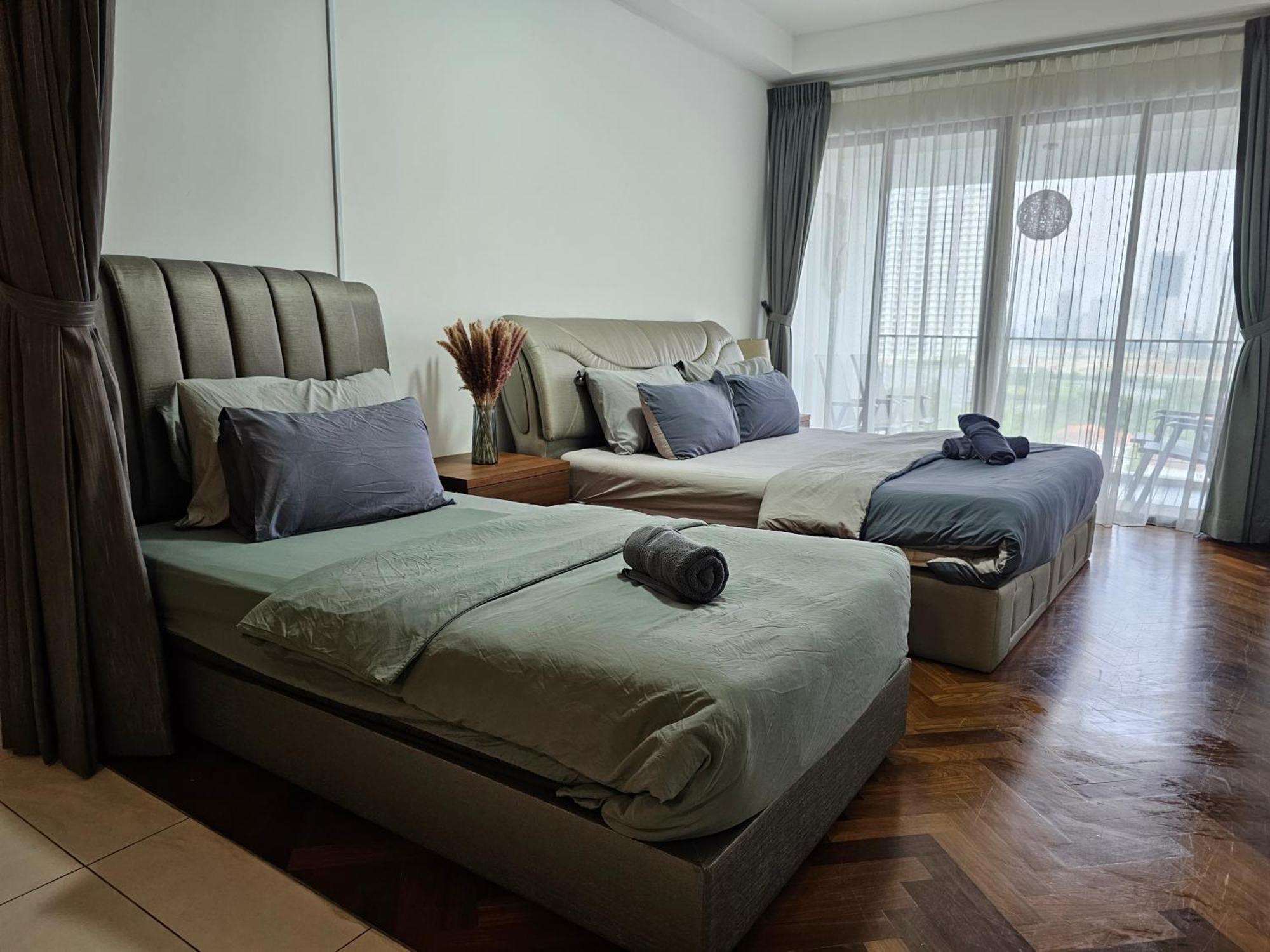 Deluxe Seaview Suite Twin Bed By The Only Bnb Tanjung Tokong 外观 照片